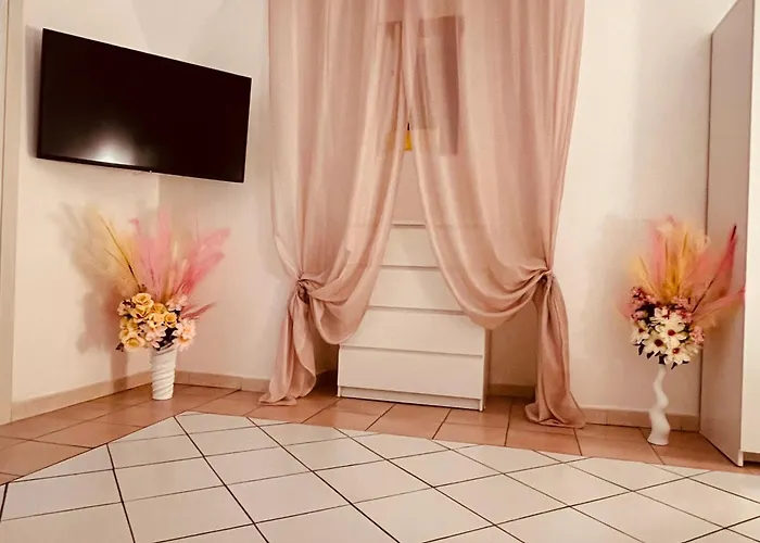 Aurora'S Home
